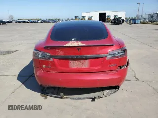 2016 Tesla Model S 90D with VIN 5YJSA1E44GF162393, listed as a Copart auction lot 51708825 with 173,880 mi miles and Salvage title. Bid and sale history available at DreamBid. Image 6.
