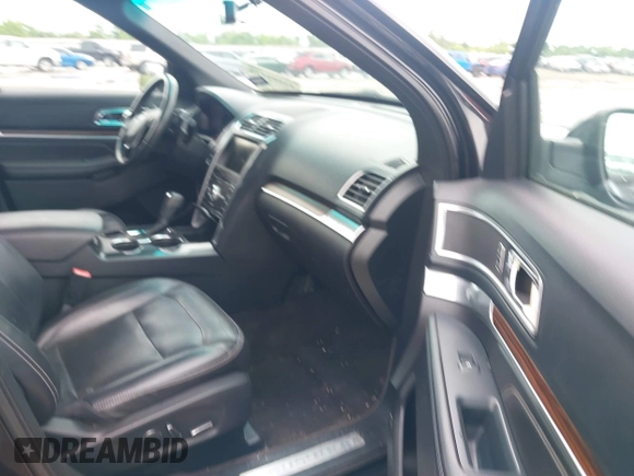 2016 Ford Explorer Limited with VIN 1FM5K7F81GGA26772, listed as a IAAI auction lot 41995158 with 110,528 mi miles and . Bid and sale history available at DreamBid. Image 5.