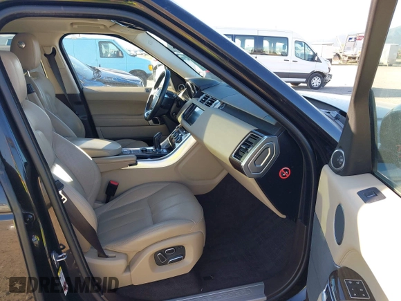 2014 Land Rover Range Rover Sport HSE with VIN SALWR2WF0EA601684, listed as a IAAI auction lot 42613714 with 128,473 mi miles and . Bid and sale history available at DreamBid. Image 5.