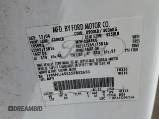 2005 Ford Excursion Eddie Bauer z VIN 1FMNU45S55EB52633, wystawiony jako Copart lot #56335435 z przebiegiem Nie podano mil oraz Czysty tytuł • Clean title. Historia ofert i sprzedaży dostępna na DreamBid. Obrazek 13.