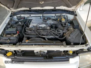 2001 Infiniti QX4 Luxury z VIN JNRDR09Y81W219674, wystawiony jako Copart lot #74221844 z przebiegiem 167 787 mil mil oraz Szkody całkowita. Historia ofert i sprzedaży dostępna na DreamBid. Obrazek 12.