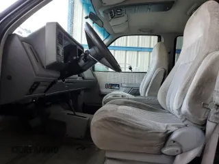 1994 Chevrolet Suburban with VIN 1GNFK16K4RJ343654, listed as a Copart auction lot 82019794 with 166,723 mi miles and Salvage Title. Bid and sale history available at carsss.com. Image 7.