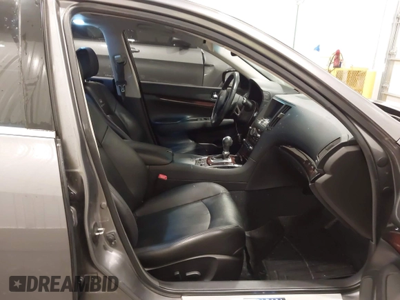 2013 Infiniti G37 x with VIN JN1CV6AR8DM350993, listed as a IAAI auction lot 41997833 with 171,665 mi miles and . Bid and sale history available at carsss.com. Image 5.