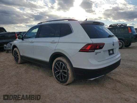 2021 Volkswagen Tiguan SE with VIN 3VV3B7AX9MM153671, listed as a Copart auction lot 83048724 with 45,086 mi miles and Salvage Title. Bid and sale history available at DreamBid. Image 2.