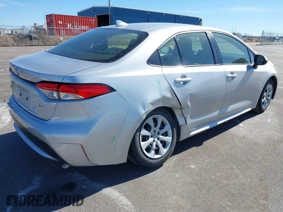 2022 Toyota Corolla LE with VIN JTDEPMAE5NJ221114, listed as a IAAI auction lot 41660732 with 48,662 mi miles and . Bid and sale history available at carsss.com. Image 4.