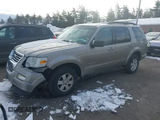 2008 Ford Explorer XLT with VIN 1FMEU73E78UA08493, listed as a IAAI auction lot 41613789 with 151,551 mi miles and . Bid and sale history available at DreamBid. Image 2.