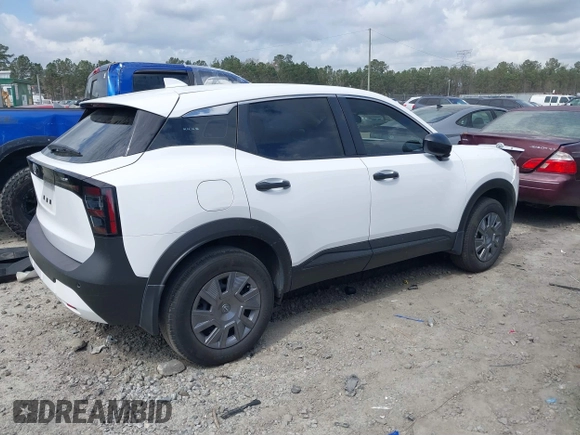 2025 Nissan Kicks S with VIN 3N8AP6BA1SL306207, listed as a IAAI auction lot 41813763 with 20,807 mi miles. Bid and sale history available at carsss.com. Image 4.