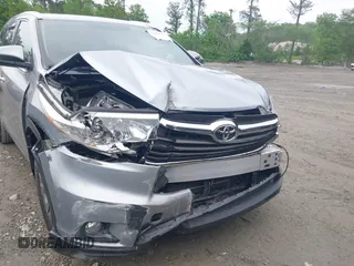 2014 Toyota Highlander XLE z VIN 5TDKKRFH1ES024090, wystawiony jako IAAI lot #42123199 z przebiegiem 58 751 mil mil oraz . Historia ofert i sprzedaży dostępna na DreamBid. Obrazek 6.
