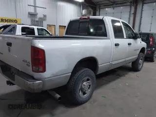 2005 Dodge 2500 SLT with VIN 3D7KS28C05G754988, listed as a IAAI auction lot 41834266 with 163,614 mi miles. Bid and sale history available at carsss.com. Image 4.