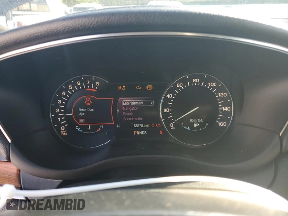 2017 Lincoln MKC Reserve with VIN 5LMCJ3D99HUL03201, listed as a Copart auction lot 61611685 with 83,578 mi miles and Clean title. Bid and sale history available at DreamBid. Image 9.