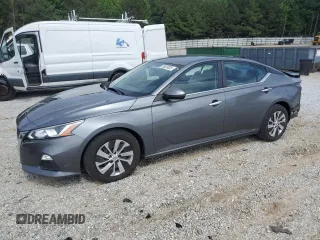 2019 Nissan Altima S z VIN 1N4BL4BV1KC120588, wystawiony jako Copart lot #55626825 z przebiegiem 119 729 mil mil oraz Szkoda całkowita • Salvage title. Historia ofert i sprzedaży dostępna na DreamBid. Obrazek 1.