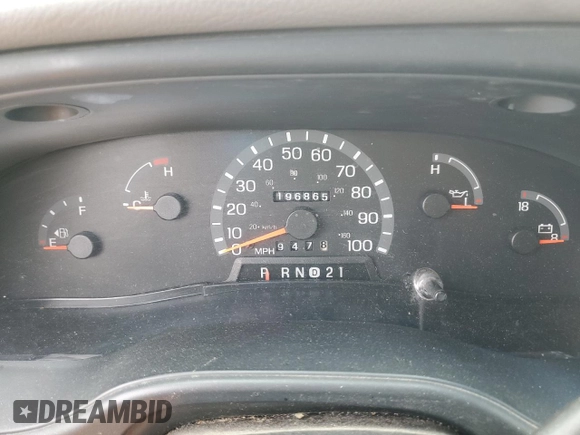2002 Ford Econoline Passenger XL with VIN 1FBSS31L52HB63264, listed as a Copart auction lot 65820305 with 196,865 mi miles and Clean title. Bid and sale history available at DreamBid. Image 9.
