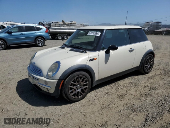 2003 MINI Hardtop с VIN WMWRC33453TJ52080, выставлен на аукционе Copart как лот 53992385 с пробегом 60 622 миль миль и Чистый • Clean title. История ставок и продаж доступна на DreamBid. Изображение 1.