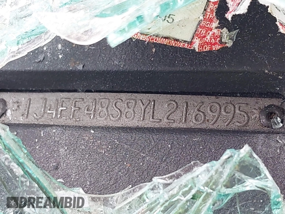 2000 Jeep Cherokee z VIN 1J4FF48S8YL216995, wystawiony jako IAAI lot #42126841 z przebiegiem 178 000 mil mil oraz . Historia ofert i sprzedaży dostępna na DreamBid. Obrazek 9.