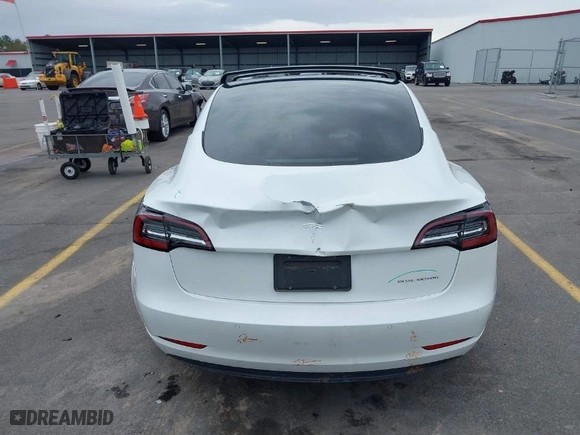 2022 Tesla Model 3 Long Range with VIN 5YJ3E1EB3NF356854, listed as a IAAI auction lot 40948390 with NaN miles. Bid and sale history available at carsss.com. Image 16.