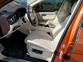 2017 Bentley Bentayga W12 with VIN SJAAC2ZV7HC014060, listed as a Copart auction lot 48581564 with 48,402 mi miles and Salvage Title. Bid and sale history available at carsss.com. Image 7.