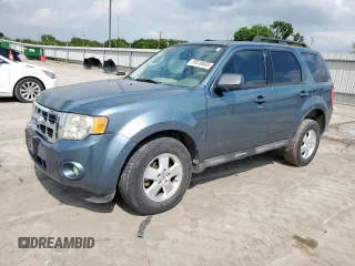 2012 Ford Escape XLT z VIN 1FMCU0DG3CKC07799, wystawiony jako Copart lot #59535605 z przebiegiem 69 378 mil mil oraz Szkoda całkowita • Salvage title. Historia ofert i sprzedaży dostępna na DreamBid. Obrazek 1.