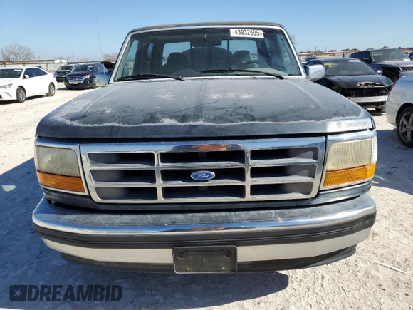 1995 Ford F-150 with VIN 1FTEF15H3SLB89379, listed as a Copart auction lot 43932695 with 0 mi miles and Clean Title. Bid and sale history available at carsss.com. Image 5.