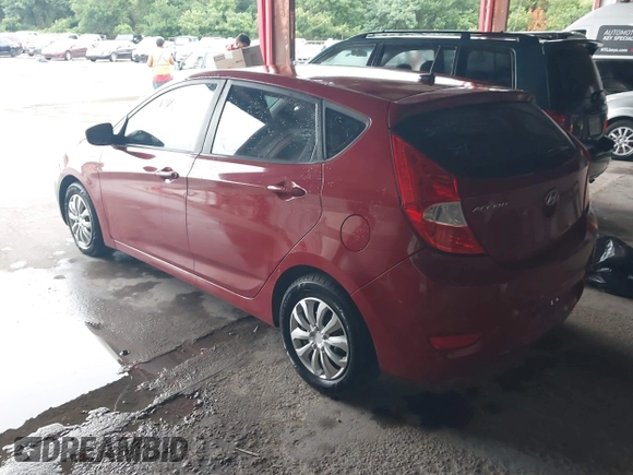 2013 Hyundai Accent GS z VIN KMHCT5AE1DU118161, wystawiony jako IAAI lot #42470062 z przebiegiem 161 903 mil mil oraz . Historia ofert i sprzedaży dostępna na DreamBid. Obrazek 3.