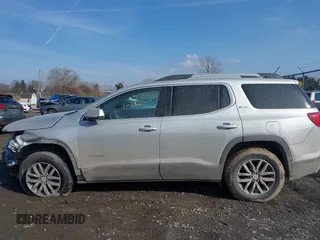 2017 GMC Acadia SLE with VIN 1GKKNSLA8HZ269014, listed as a IAAI auction lot 38833266 with 95,772 mi miles. Bid and sale history available at carsss.com. Image 14.