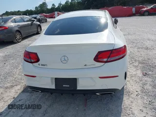 2018 Mercedes-Benz C 300 с VIN WDDWJ4KB1JF748595, выставлен на аукционе IAAI как лот 40413383 с пробегом 58 112 миль миль и . История ставок и продаж доступна на DreamBid. Изображение 16.