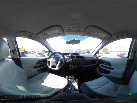 2013 Toyota Prius One z VIN JTDKDTB36D1034028, wystawiony jako IAAI lot #42172387 z przebiegiem 245 325 mil mil oraz . Historia ofert i sprzedaży dostępna na DreamBid. Obrazek 18.