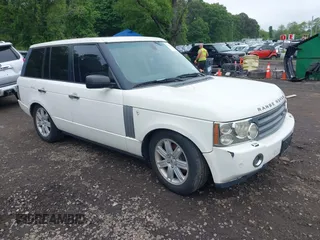 2008 Land Rover Range Rover HSE z VIN SALME15438A279740, wystawiony jako IAAI lot #42382294 z przebiegiem 96 195 mil mil oraz . Historia ofert i sprzedaży dostępna na DreamBid. Obrazek 1.