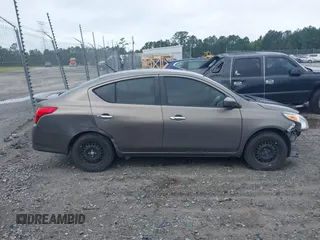 2016 Nissan Versa S Plus с VIN 3N1CN7AP3GL814792, выставлен на аукционе IAAI как лот 42352944 с пробегом 220 000 миль миль и . История ставок и продаж доступна на DreamBid. Изображение 13.