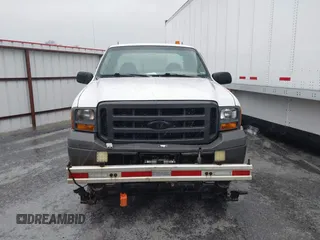 2005 Ford F-350 with VIN 1FTSX315X5EC34141, listed as a IAAI auction lot 41645453 with 498,863 mi miles and . Bid and sale history available at DreamBid. Image 12.