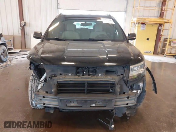 2016 Ford Explorer z VIN 1FM5K7B80GGA09516, wystawiony jako IAAI lot #42510260 z przebiegiem 116 430 mil mil oraz . Historia ofert i sprzedaży dostępna na DreamBid. Obrazek 12.