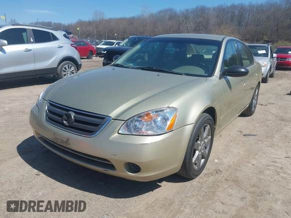 2002 Nissan Altima S with VIN 1N4AL11D62C154514, listed as a IAAI auction lot 41991610 with 175,742 mi miles. Bid and sale history available at carsss.com. Image 2.