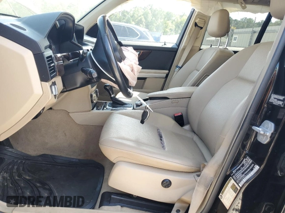 2010 Mercedes-Benz GLK 350 with VIN WDCGG8HB6AF470072, listed as a Copart auction lot 69049434 with 167,581 mi miles and Salvage Title. Bid and sale history available at DreamBid. Image 7.