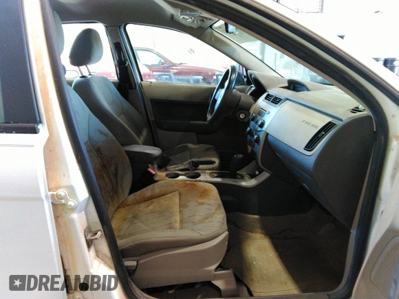 2008 Ford Focus SE with VIN 1FAHP35NX8W120813, listed as a IAAI auction lot 40655443 with Not provided miles and . Bid and sale history available at DreamBid. Image 5.