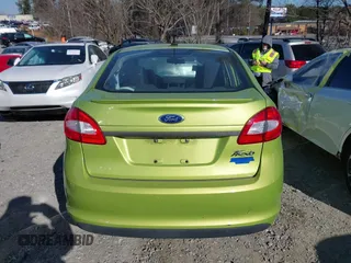 2012 Ford Fiesta SE with VIN 3FADP4BJXCM104979, listed as a IAAI auction lot 41395085 with 83,457 mi miles. Bid and sale history available at carsss.com. Image 17.