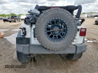 2016 Jeep Wrangler Sport с VIN 1C4AJWAG4GL262936, выставлен на аукционе Copart как лот 63928545 с пробегом 108 399 миль миль и Списание • Salvage title. История ставок и продаж доступна на DreamBid. Изображение 6.