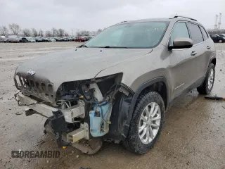 2019 Jeep Cherokee Latitude with VIN 1C4PJMCX3KD379129, listed as a Copart auction lot 47001435 with 132,547 mi miles and Salvage Title. Bid and sale history available at carsss.com. Image 1.