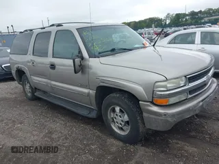 2000 Chevrolet Suburban LS with VIN 3GNFK16T0YG150460, listed as a IAAI auction lot 42350756 with Not provided miles and . Bid and sale history available at DreamBid. Image 1.