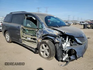 2015 Toyota Sienna LE AAS with VIN 5TDKK3DC3FS596221, listed as a Copart auction lot 48704235 with 194,571 mi miles and Salvage Title. Bid and sale history available at carsss.com. Image 4.