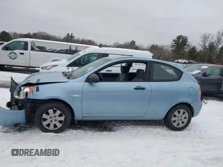2008 Hyundai Accent GS with VIN KMHCM36C98U062601, listed as a IAAI auction lot 41565161 with 148,281 mi miles. Bid and sale history available at carsss.com. Image 15.