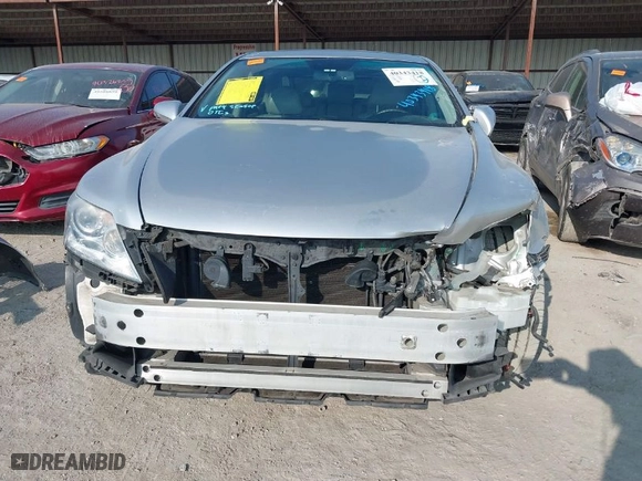2012 Lexus LS 460 with VIN JTHBL5EF0C5113088, listed as a IAAI auction lot 40343418 with NaN miles. Bid and sale history available at carsss.com. Image 13.