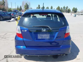 2013 Honda Fit Sport with VIN JHMGE8H52DC033096, listed as a IAAI auction lot 41767007 with 70,398 mi miles. Bid and sale history available at carsss.com. Image 17.