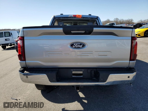 2024 Ford F-150 XLT with VIN 1FTFW3LD0RFA89460, listed as a Copart auction lot 49730405 with 0 mi miles and Salvage Title. Bid and sale history available at carsss.com. Image 6.