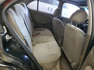 2002 Nissan Sentra SE-R Spec V z VIN 3N1AB51D02L704902, wystawiony jako Copart lot #58569695 z przebiegiem 181 377 mil mil oraz Szkoda całkowita • Salvage title. Historia ofert i sprzedaży dostępna na DreamBid. Obrazek 10.