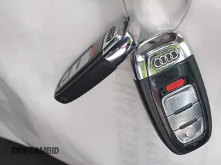 2017 Audi A7 Premium Plus с VIN WAUW2AFC9HN075691, выставлен на аукционе IAAI как лот 42314221 с пробегом 152 419 миль миль и . История ставок и продаж доступна на DreamBid. Изображение 11.