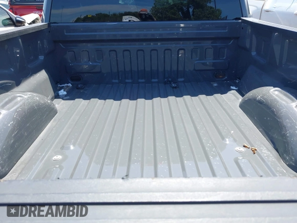 2018 Ford F-150 XL с VIN 1FTEX1CP8JFD33741, выставлен на аукционе IAAI как лот 42597030 с пробегом 74 302 миль миль и . История ставок и продаж доступна на DreamBid. Изображение 17.