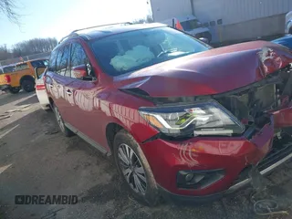2020 Nissan Pathfinder SV with VIN 5N1DR2BM0LC610501, listed as a IAAI auction lot 41217447 with 1 mi miles. Bid and sale history available at carsss.com. Image 1.