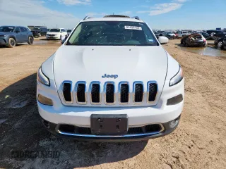 2016 Jeep Cherokee Limited with VIN 1C4PJLDB9GW329005, listed as a Copart auction lot 61939155 with 106,237 mi miles and Clean title. Bid and sale history available at DreamBid. Image 5.