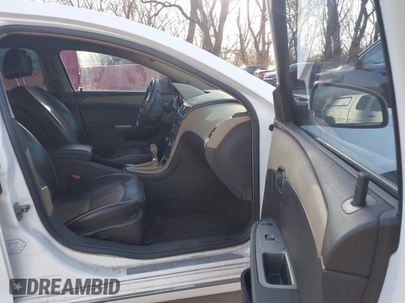 2009 Chevrolet Malibu LTZ with VIN 1G1ZK57709F163221, listed as a IAAI auction lot 41804244 with 177,933 mi miles and . Bid and sale history available at DreamBid. Image 5.
