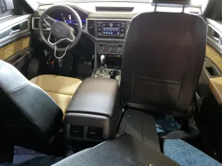 2022 Volkswagen Atlas SE with VIN 1V2DC2CA7NC222676, listed as a Copart auction lot 68768974 with 40,812 mi miles and Salvage title. Bid and sale history available at DreamBid. Image 8.