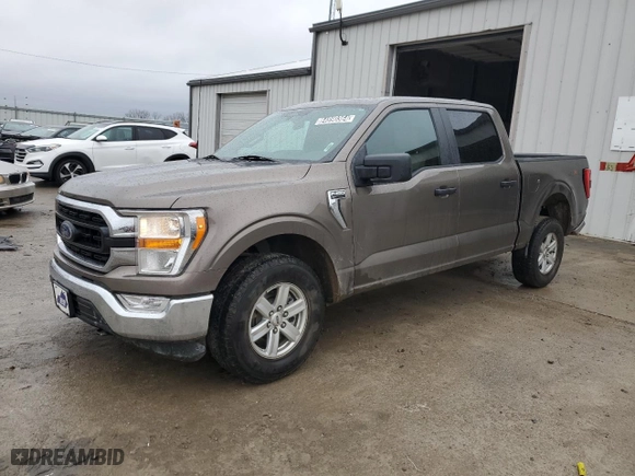 2022 Ford F-150 XL with VIN 1FTEW1EB0NKD45206, listed as a Copart auction lot 84890364 with 65,521 mi miles and Clean Title. Bid and sale history available at carsss.com. Image 1.